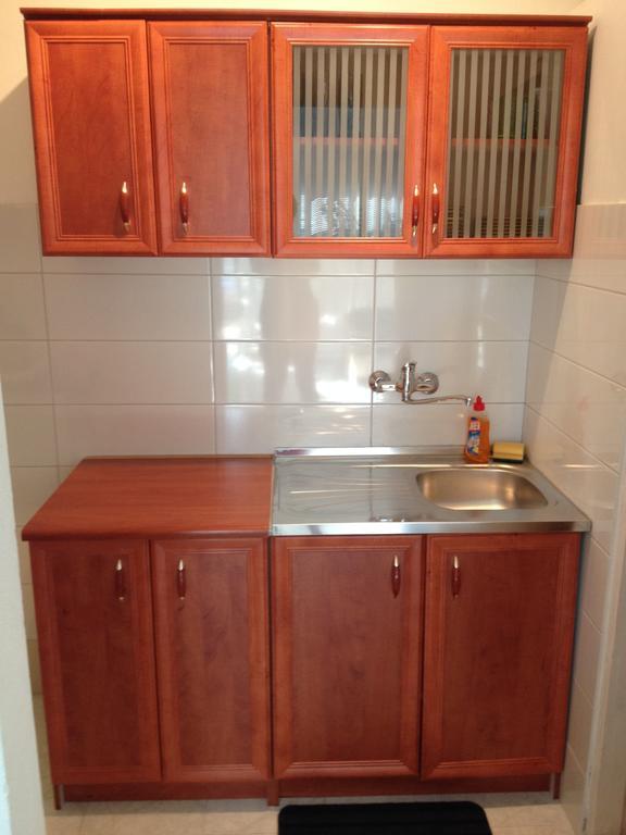 Max Apartment *